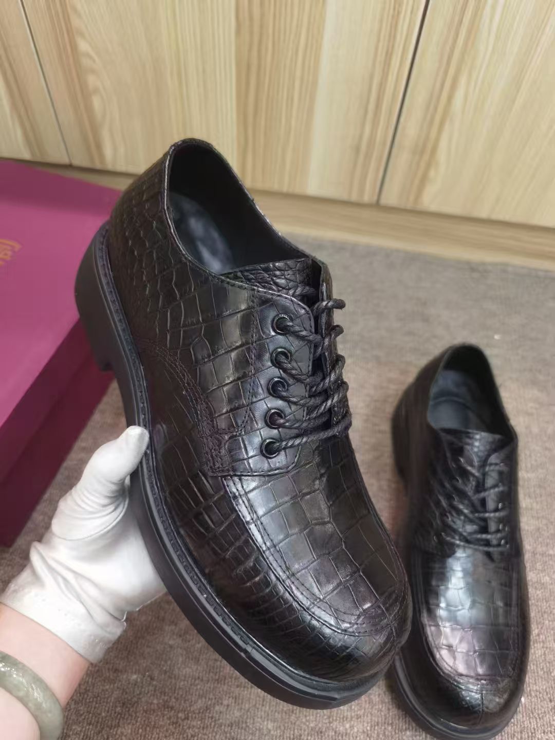 Luxuriöse Herren-Sneaker aus K – Men Shoes Official Bewertung und Preis