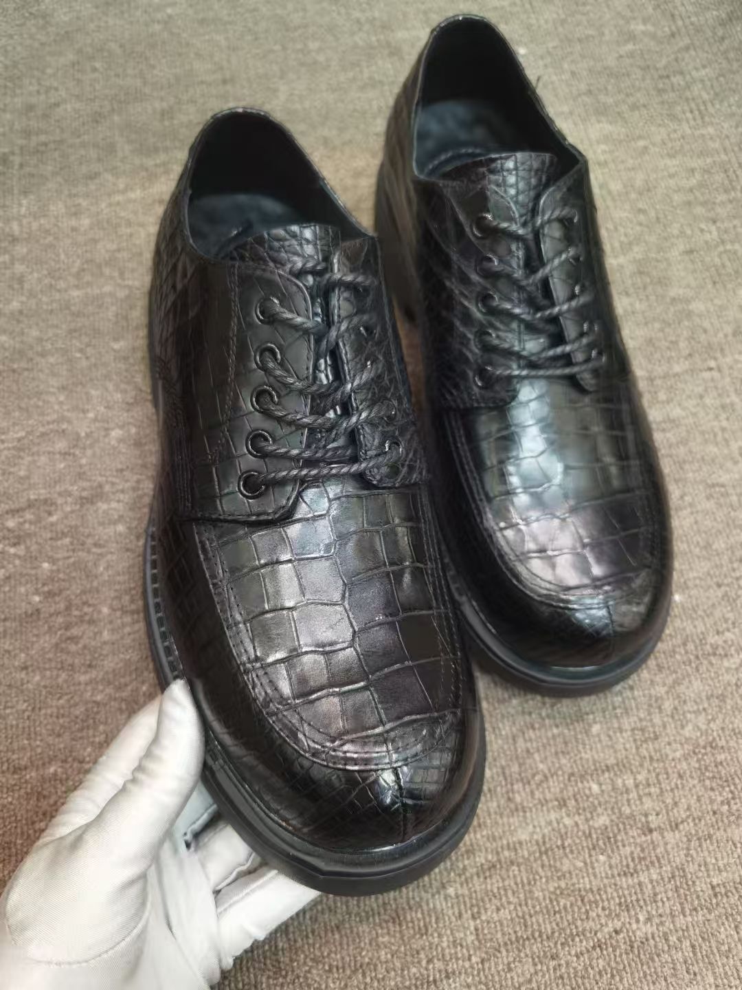 Luxuriöse Herren-Sneaker aus K – Men Shoes Official Bewertung und Preis