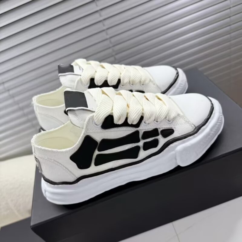 Dissolved Shoes für Damen und  – Men'S Shoes Increase Height Bewertung und Preis